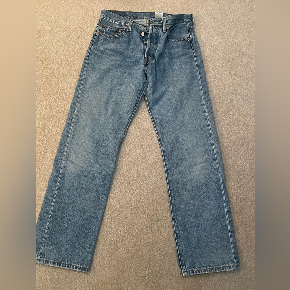 Levi's Mid-Blue Straight Jeans